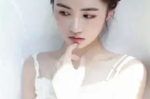 一天4个瓜景甜被曝、Coco冻卵、顶流小花新恋情都是大瓜