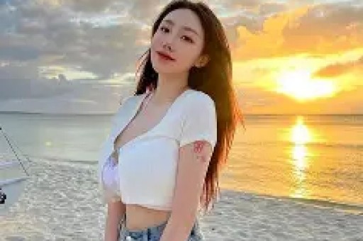 大批明星集体翻车董宇辉遭遇网友：这一次狼真的来了