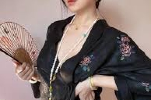 画面不堪入目！百万粉丝女网红被捕36部污秽视频藏儿童学习机里