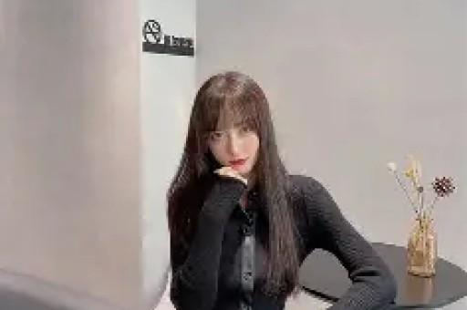 揭秘吃瓜群背后的真相：美女瓜友真能带来快乐吗？